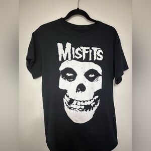 100% MADE BY THE MISfits FrOM JO And DFD